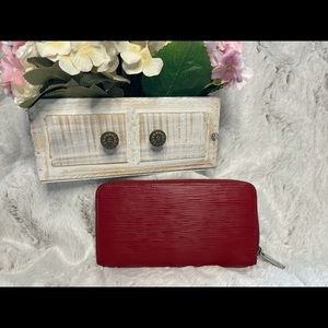 S O L D Louis Vuitton long wallet